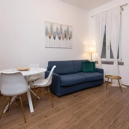 Flower - New Bright In Brera Apartment Milan